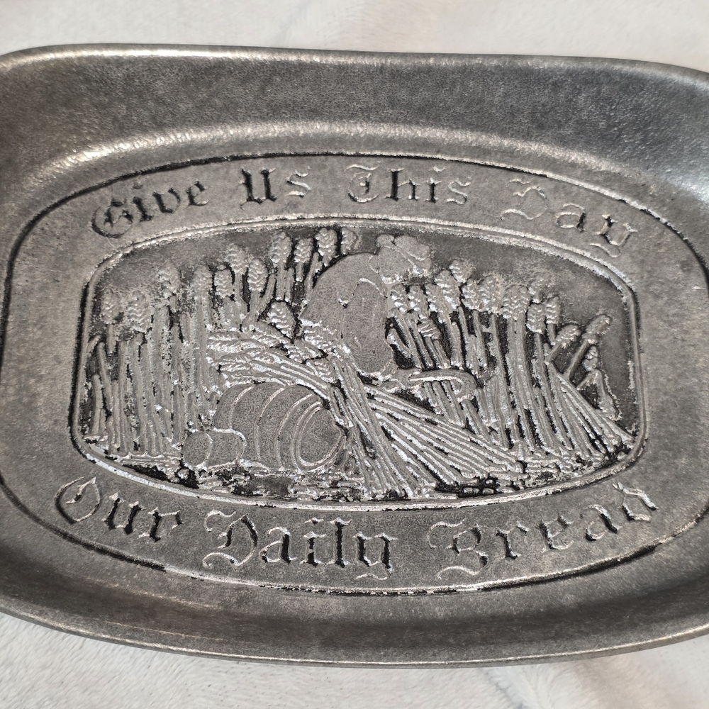 Vintage Wilton "Give Us This Day Our Daily Bread" Bread Server Plate Harvest - Picture 6 of 10